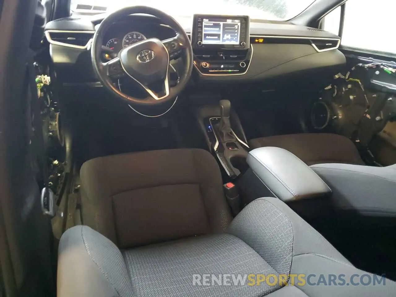8 fotografías del automóvil dañado 5YFS4MCE5MP067068 TOYOTA COROLLA 2021