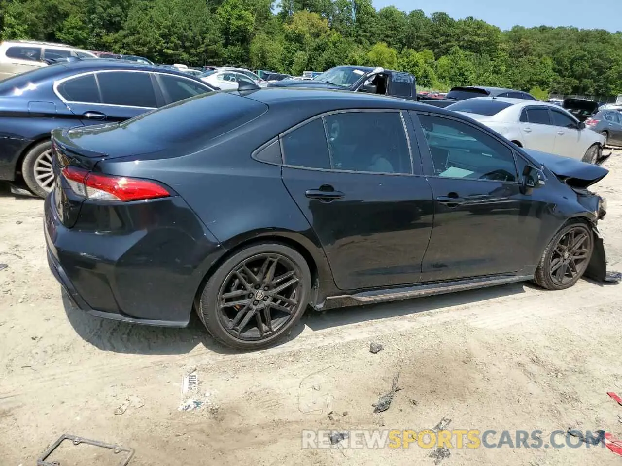 3 fotografías del automóvil dañado 5YFS4MCE5MP073517 TOYOTA COROLLA 2021