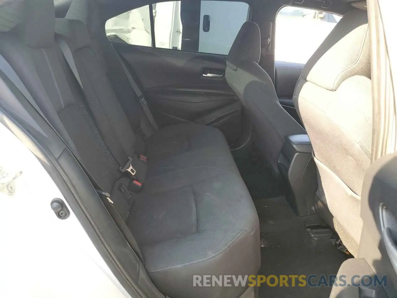 10 fotografías del automóvil dañado 5YFS4MCE5MP076935 TOYOTA COROLLA 2021