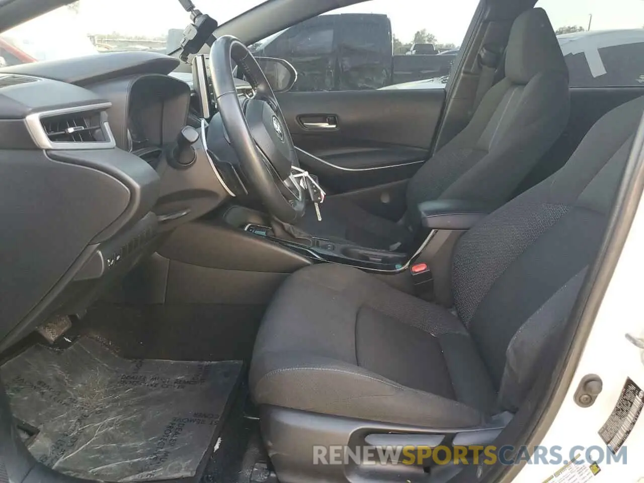 7 fotografías del automóvil dañado 5YFS4MCE5MP076935 TOYOTA COROLLA 2021