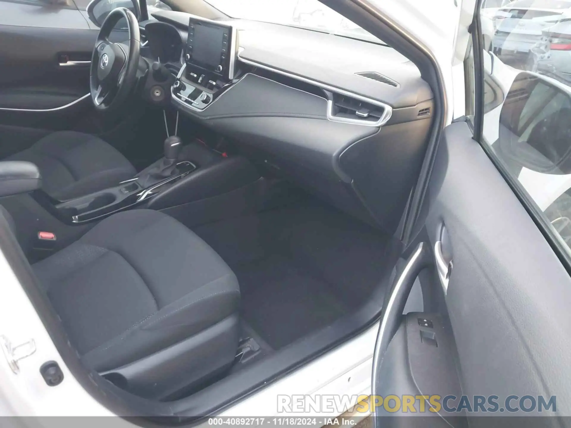 5 fotografías del automóvil dañado 5YFS4MCE5MP077048 TOYOTA COROLLA 2021