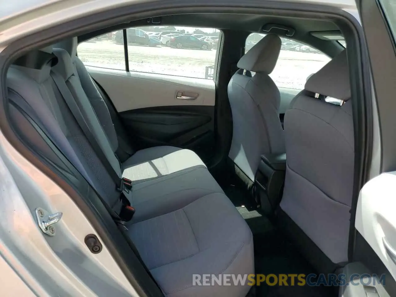 10 fotografías del automóvil dañado 5YFS4MCE5MP078362 TOYOTA COROLLA 2021