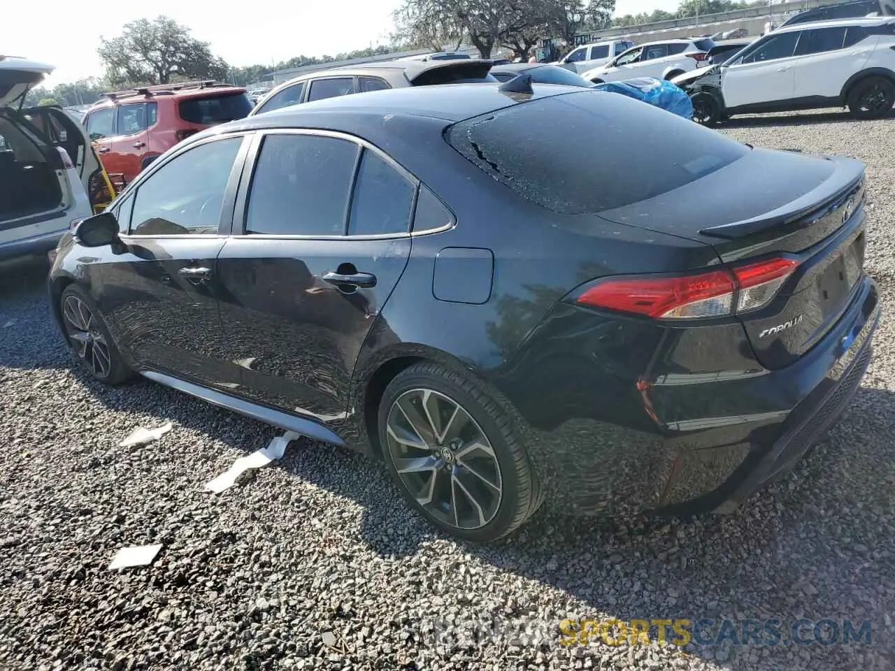 2 fotografías del automóvil dañado 5YFS4MCE5MP086512 TOYOTA COROLLA 2021
