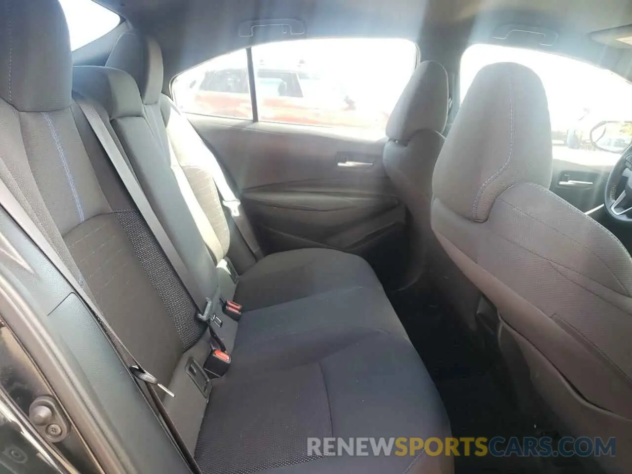 10 fotografías del automóvil dañado 5YFS4MCE6MP058007 TOYOTA COROLLA 2021
