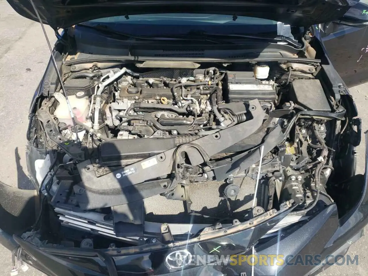11 fotografías del automóvil dañado 5YFS4MCE6MP058007 TOYOTA COROLLA 2021