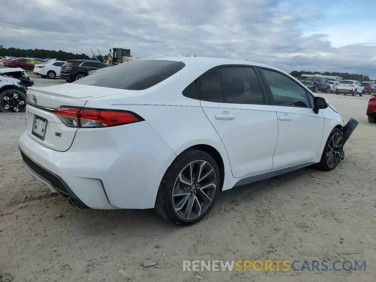 3 fotografías del automóvil dañado 5YFS4MCE6MP085515 TOYOTA COROLLA 2021