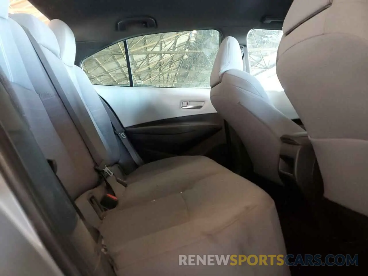 10 fotografías del automóvil dañado 5YFS4MCE6MP085921 TOYOTA COROLLA 2021