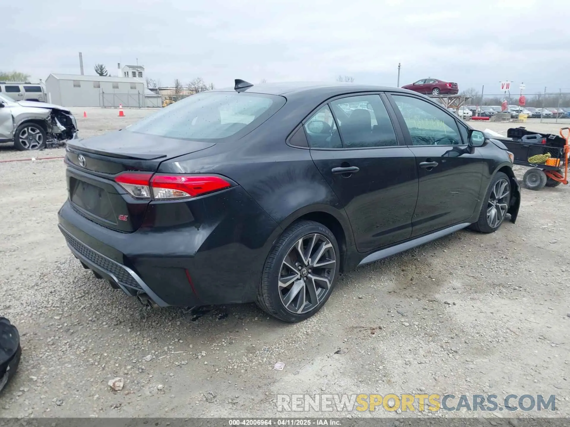 4 fotografías del automóvil dañado 5YFS4MCE7MP057741 TOYOTA COROLLA 2021