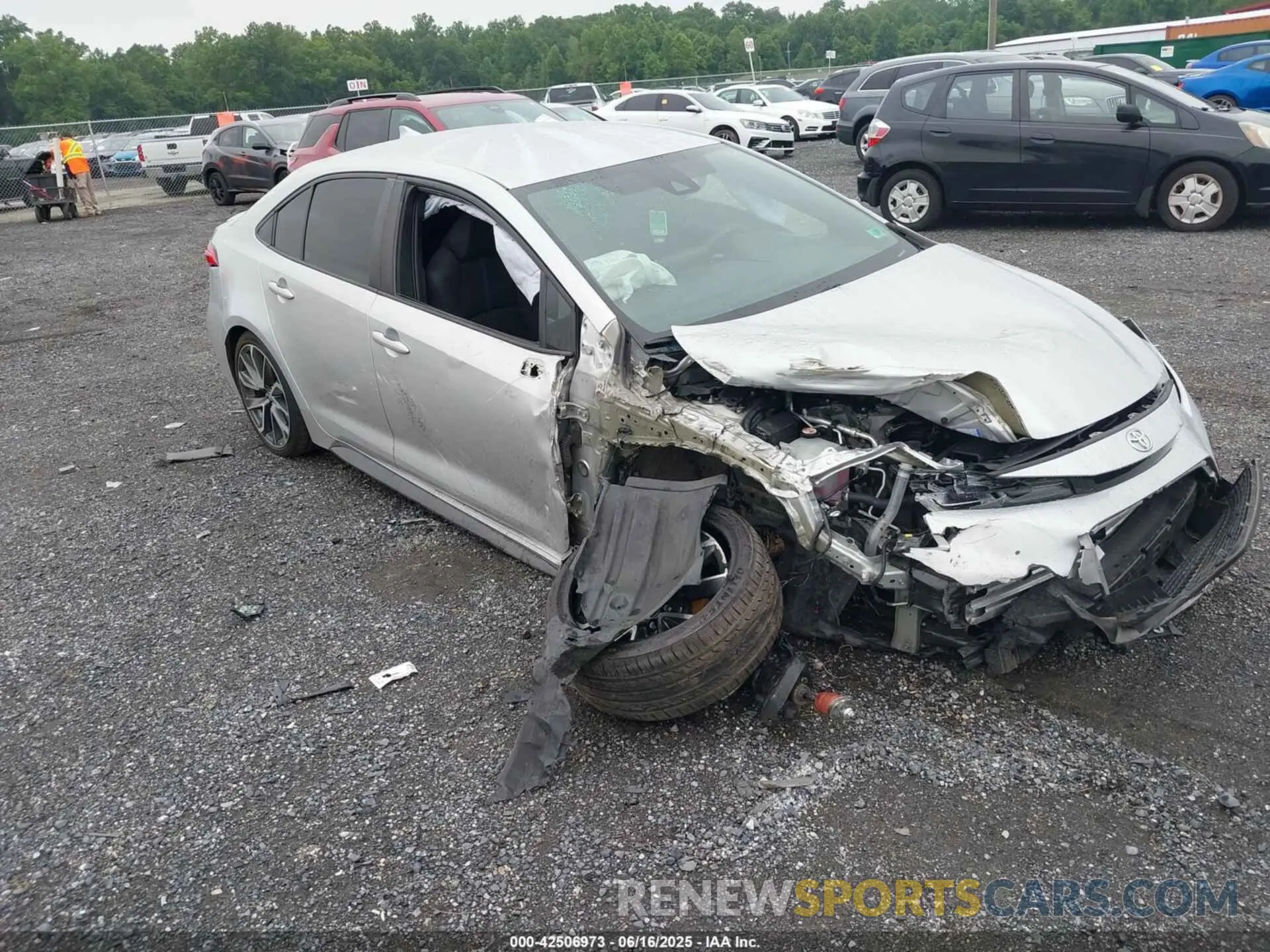 1 fotografías del automóvil dañado 5YFS4MCE7MP064561 TOYOTA COROLLA 2021