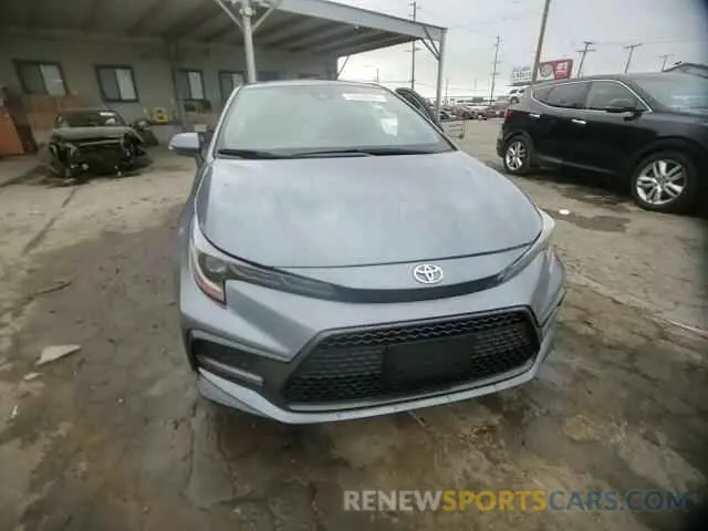 13 fotografías del automóvil dañado 5YFS4MCE7MP068092 TOYOTA COROLLA 2021