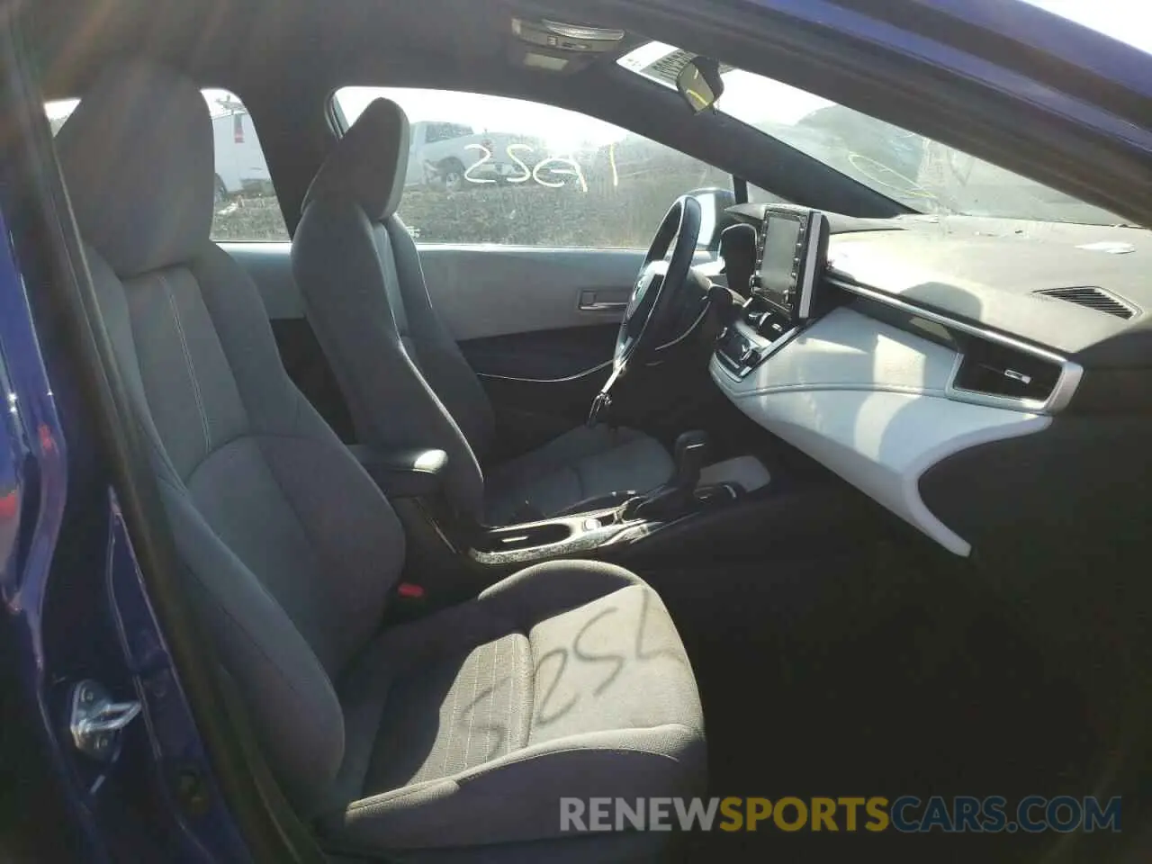 5 fotografías del automóvil dañado 5YFS4MCE7MP077763 TOYOTA COROLLA 2021