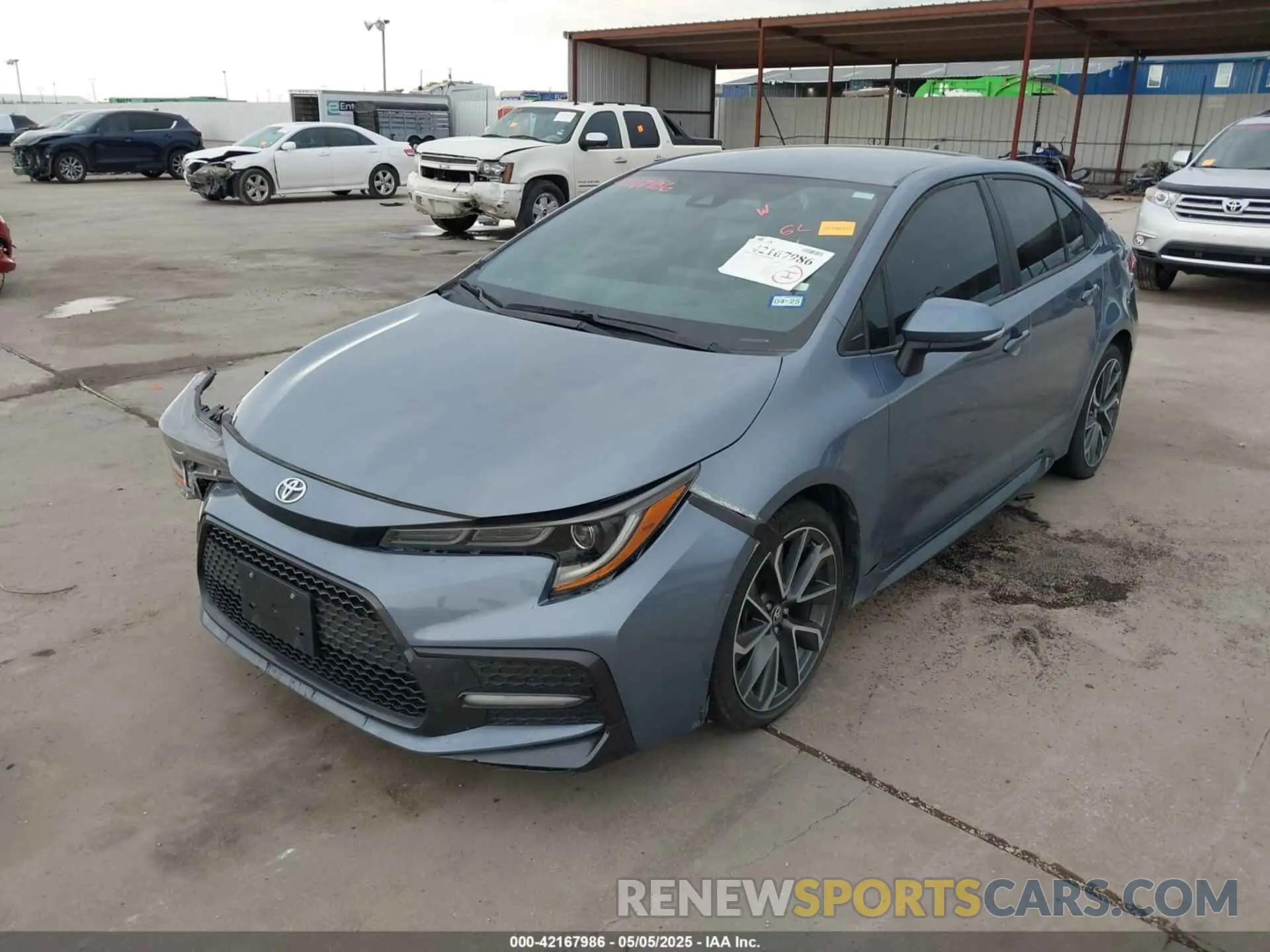 2 fotografías del automóvil dañado 5YFS4MCE7MP084258 TOYOTA COROLLA 2021