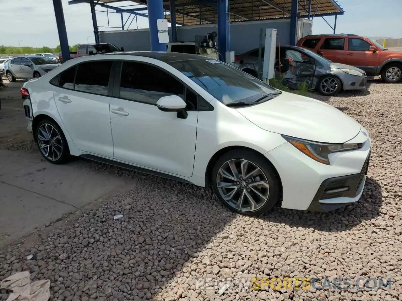 4 fotografías del automóvil dañado 5YFS4MCE7MP094398 TOYOTA COROLLA 2021