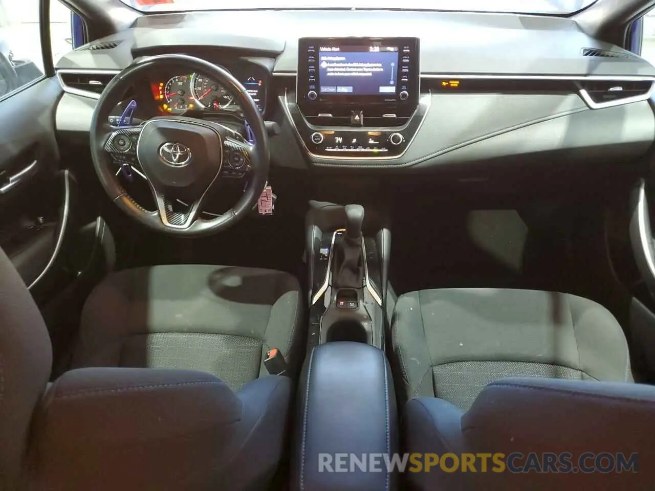 8 fotografías del automóvil dañado 5YFS4MCE8MP061426 TOYOTA COROLLA 2021