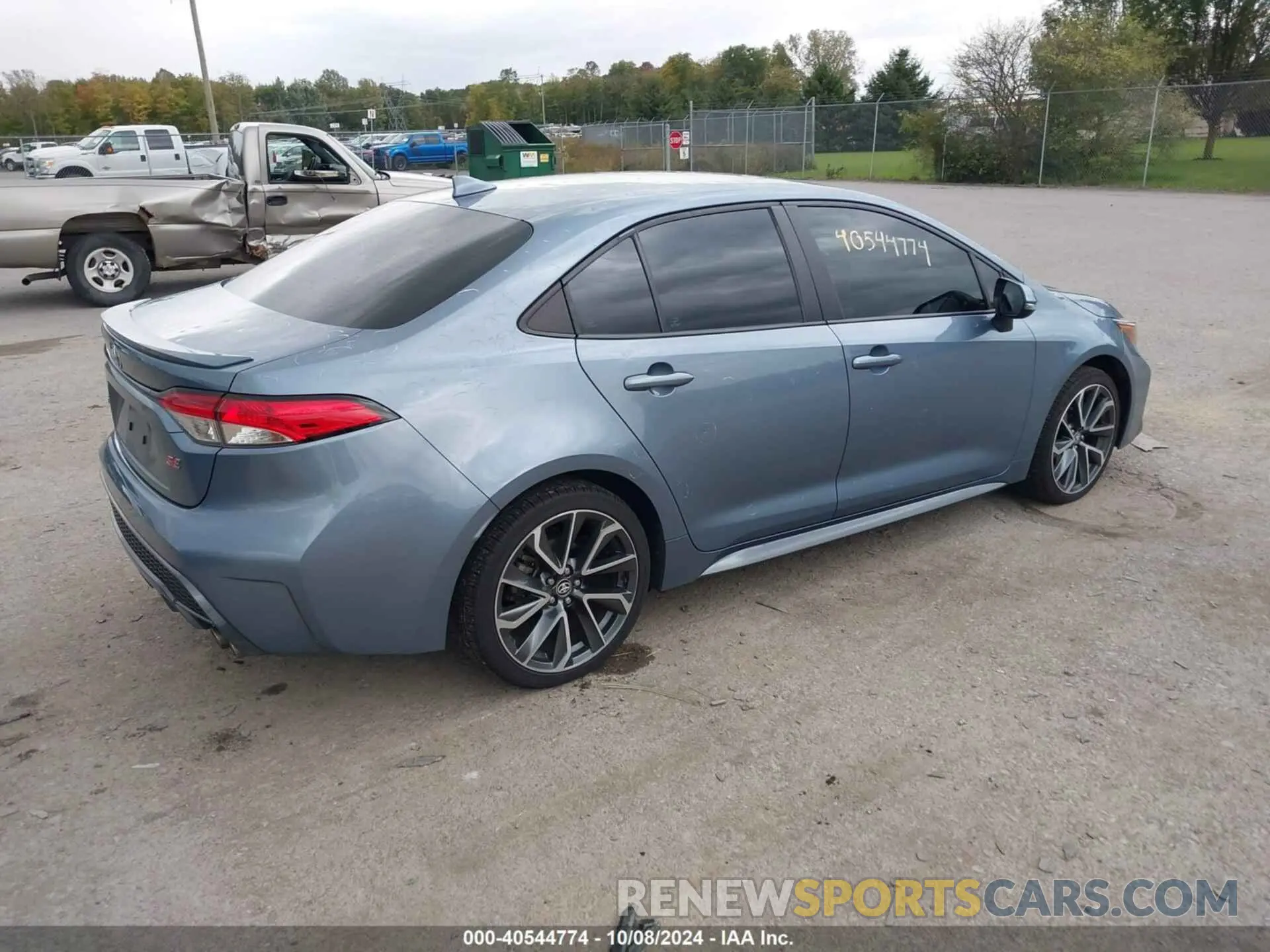 4 fotografías del automóvil dañado 5YFS4MCE8MP063449 TOYOTA COROLLA 2021