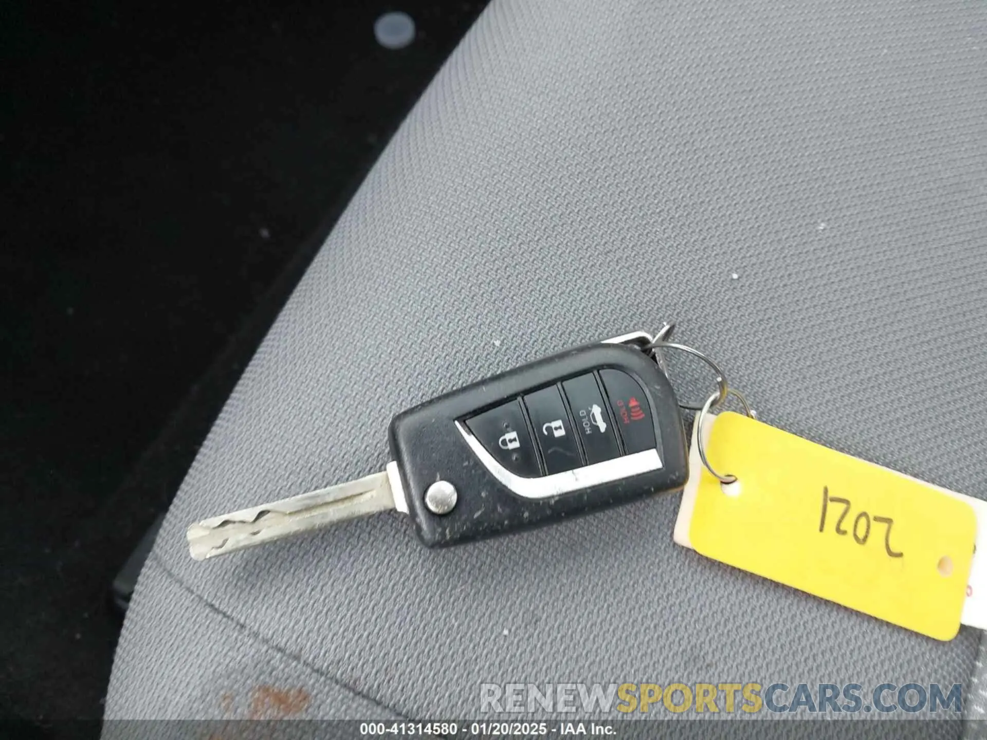 11 fotografías del automóvil dañado 5YFS4MCE8MP066965 TOYOTA COROLLA 2021