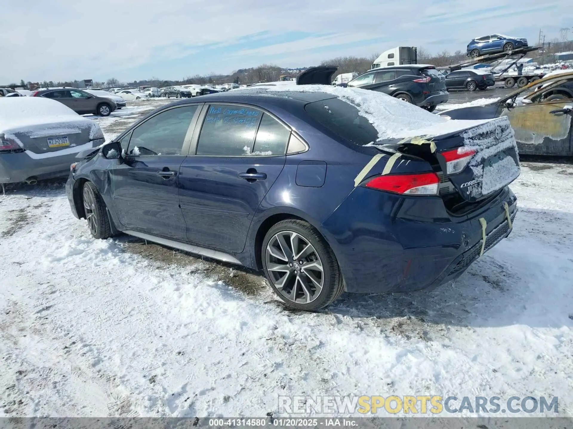3 fotografías del automóvil dañado 5YFS4MCE8MP066965 TOYOTA COROLLA 2021