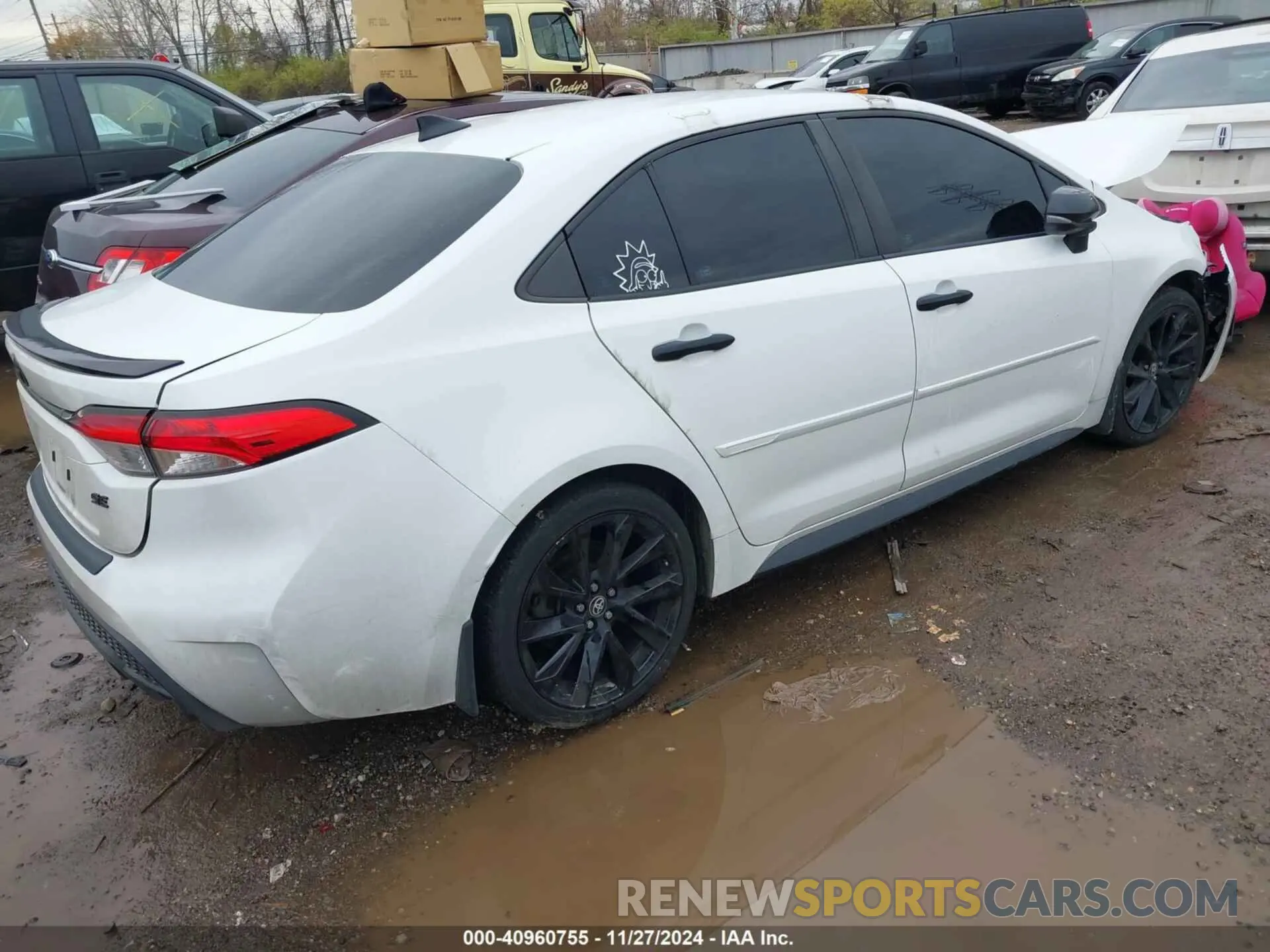 4 fotografías del automóvil dañado 5YFS4MCE8MP080347 TOYOTA COROLLA 2021