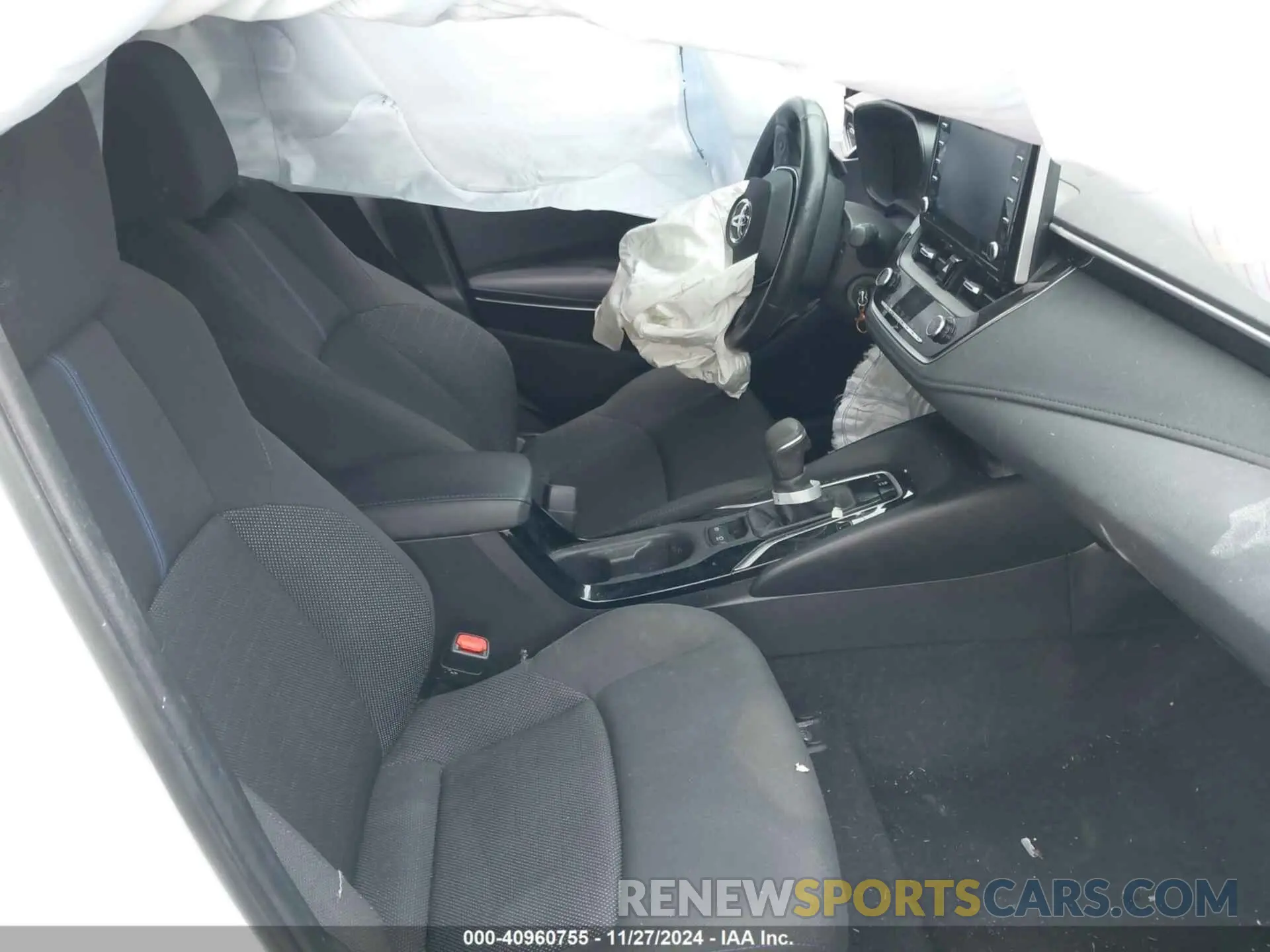 5 fotografías del automóvil dañado 5YFS4MCE8MP080347 TOYOTA COROLLA 2021