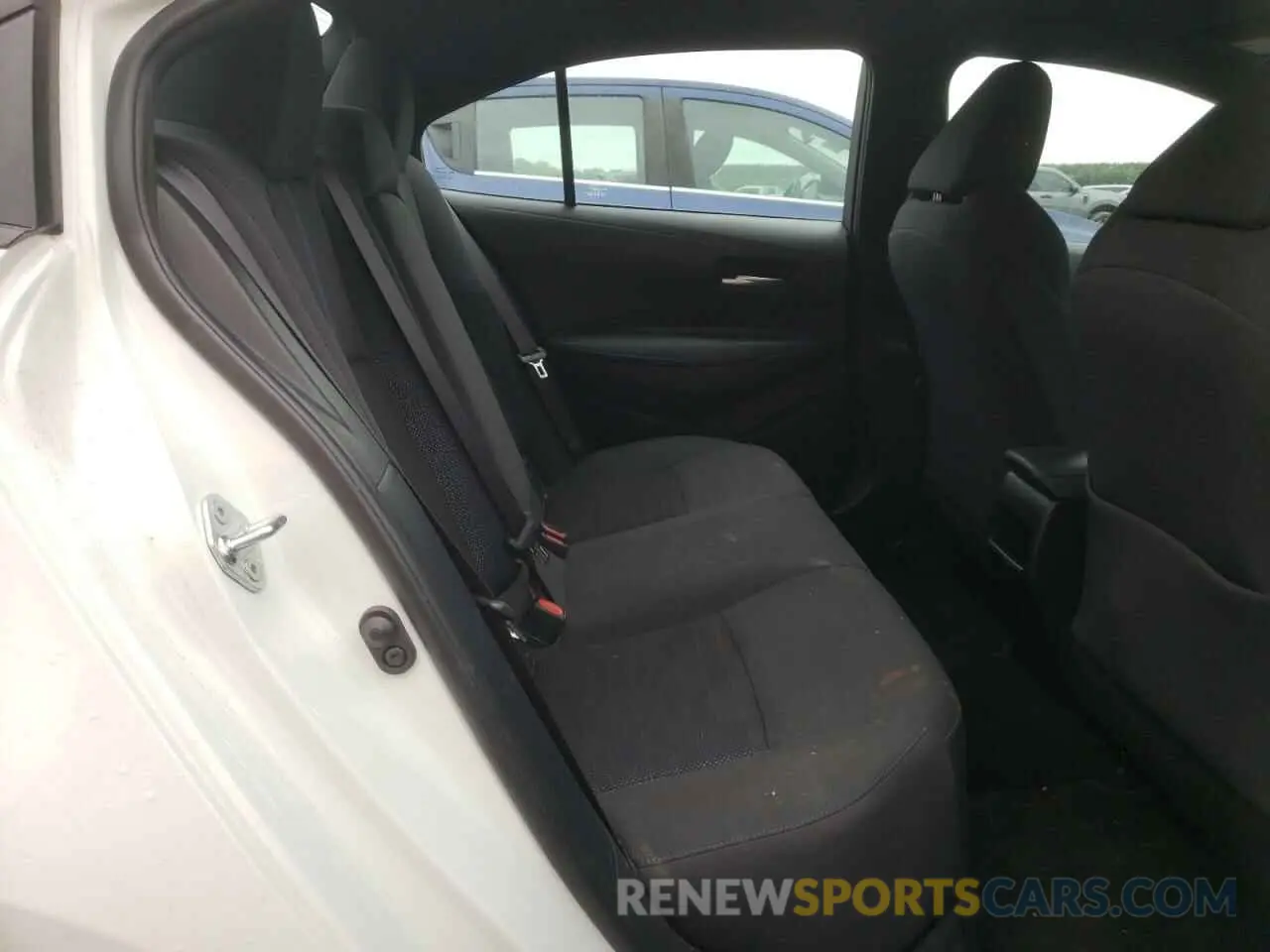 10 fotografías del automóvil dañado 5YFS4MCE9MP066117 TOYOTA COROLLA 2021
