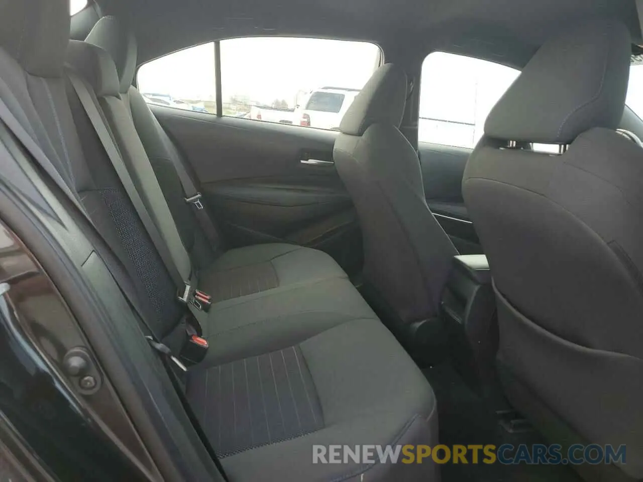 10 fotografías del automóvil dañado 5YFS4MCE9MP097044 TOYOTA COROLLA 2021