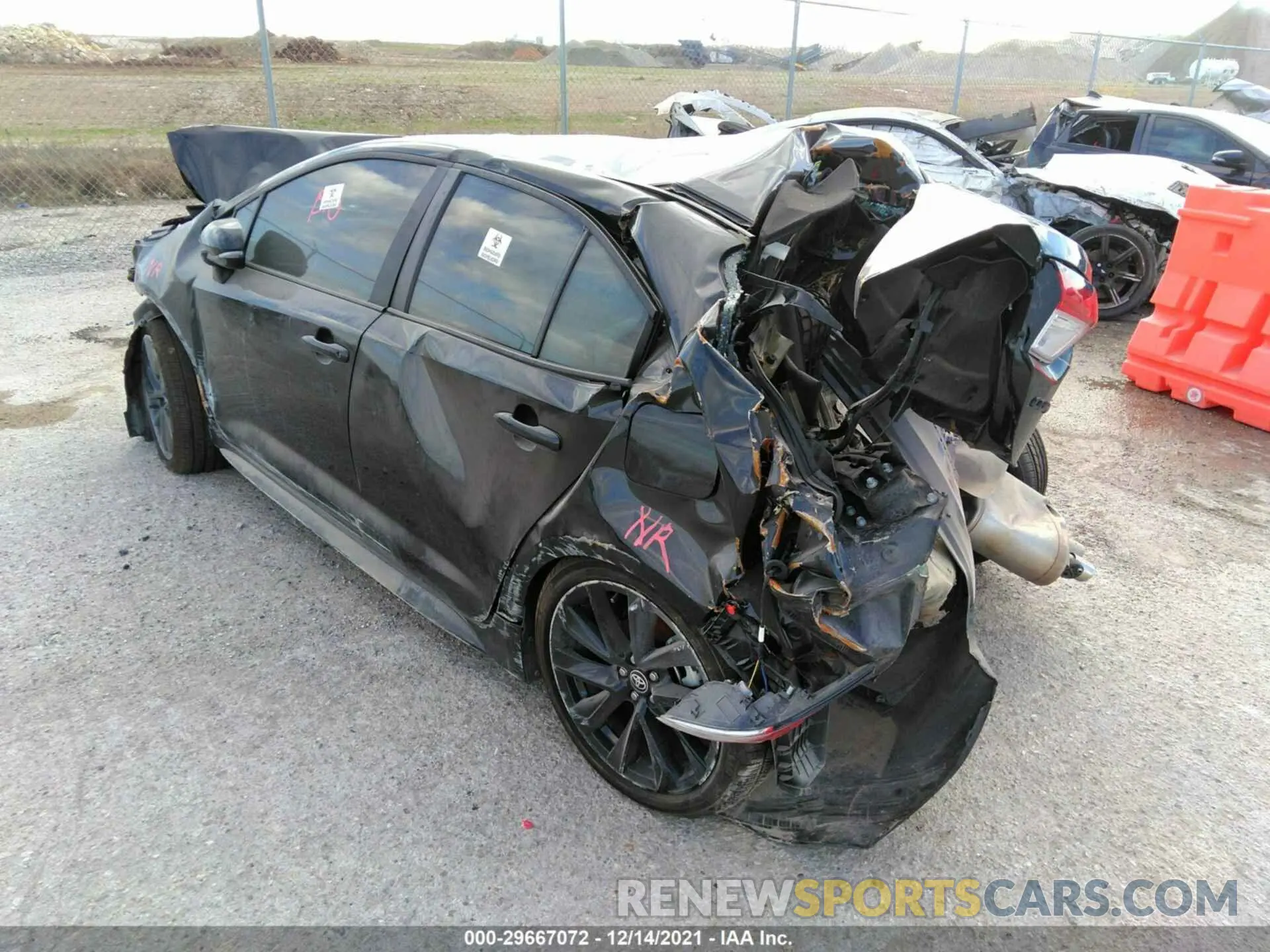 3 fotografías del automóvil dañado 5YFS4MCEXMP064473 TOYOTA COROLLA 2021