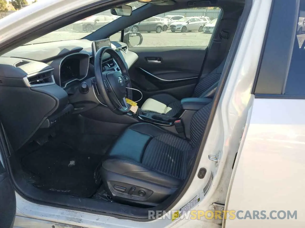 7 fotografías del automóvil dañado 5YFT4MCE0MP066351 TOYOTA COROLLA 2021