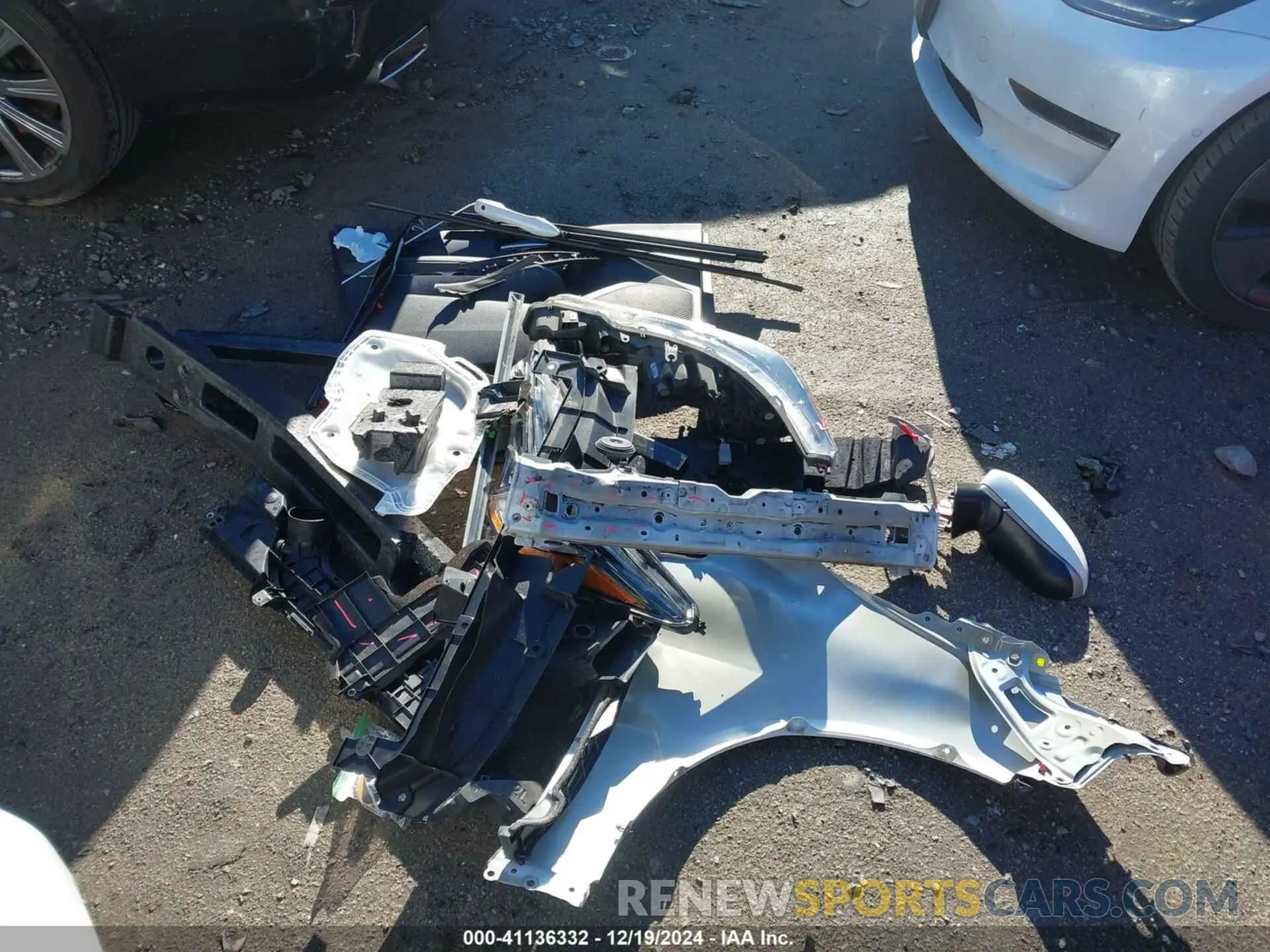 12 fotografías del automóvil dañado 5YFT4MCE2MP067114 TOYOTA COROLLA 2021