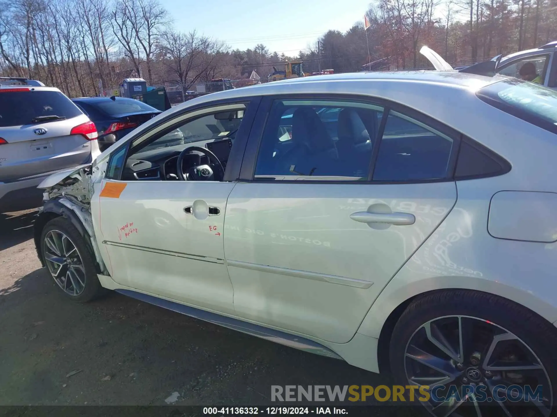 15 fotografías del automóvil dañado 5YFT4MCE2MP067114 TOYOTA COROLLA 2021