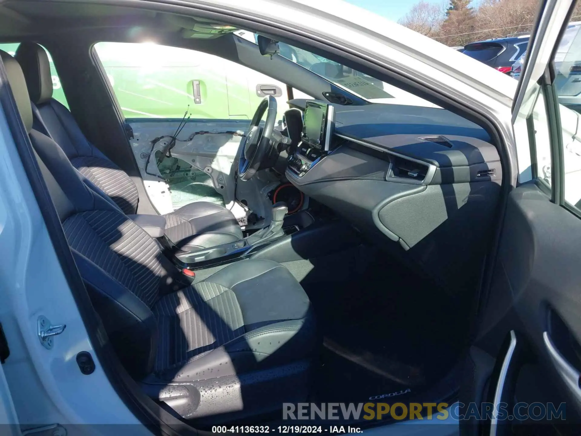 5 fotografías del automóvil dañado 5YFT4MCE2MP067114 TOYOTA COROLLA 2021