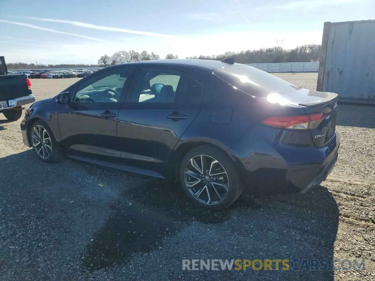 2 fotografías del automóvil dañado 5YFT4MCE4MP093777 TOYOTA COROLLA 2021