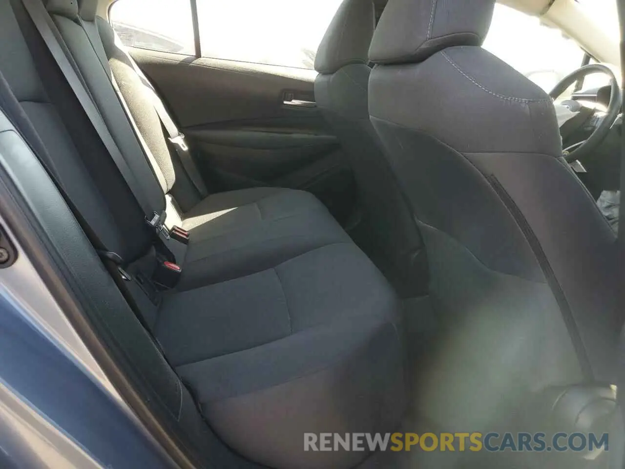 10 fotografías del automóvil dañado 5YFVPMAE0MP161737 TOYOTA COROLLA 2021