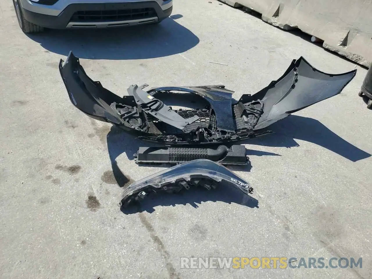 12 fotografías del automóvil dañado 5YFVPMAE0MP239126 TOYOTA COROLLA 2021