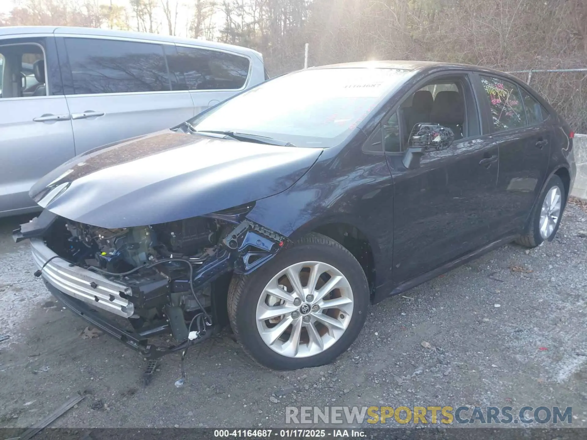 2 fotografías del automóvil dañado 5YFVPMAE2MP252122 TOYOTA COROLLA 2021