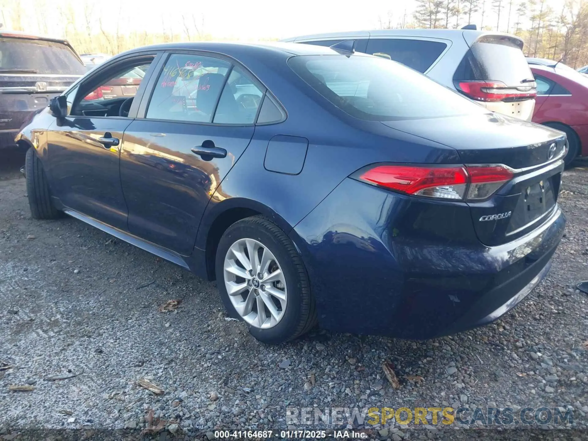 3 fotografías del automóvil dañado 5YFVPMAE2MP252122 TOYOTA COROLLA 2021