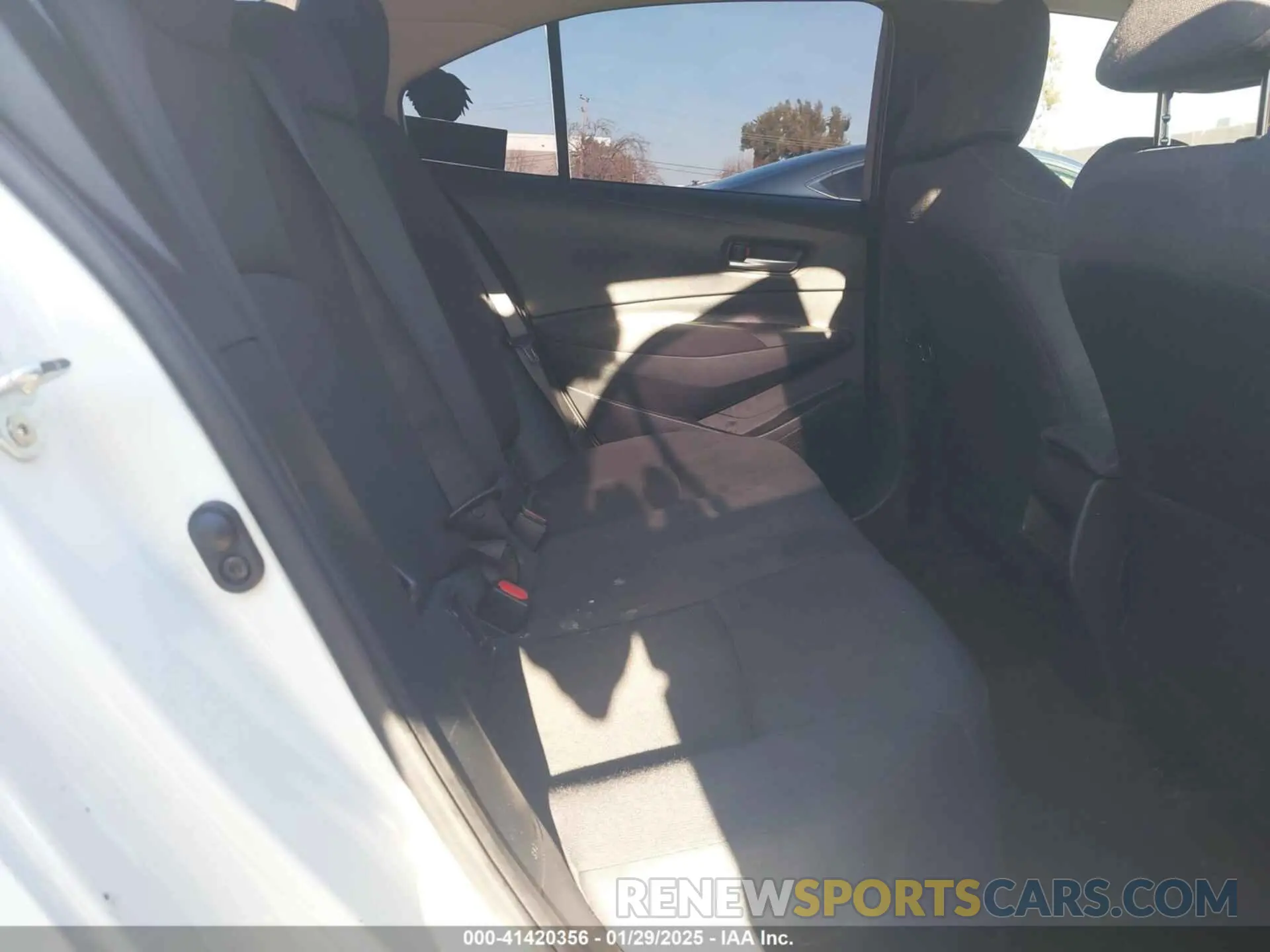 8 fotografías del automóvil dañado 5YFVPMAE4MP208431 TOYOTA COROLLA 2021