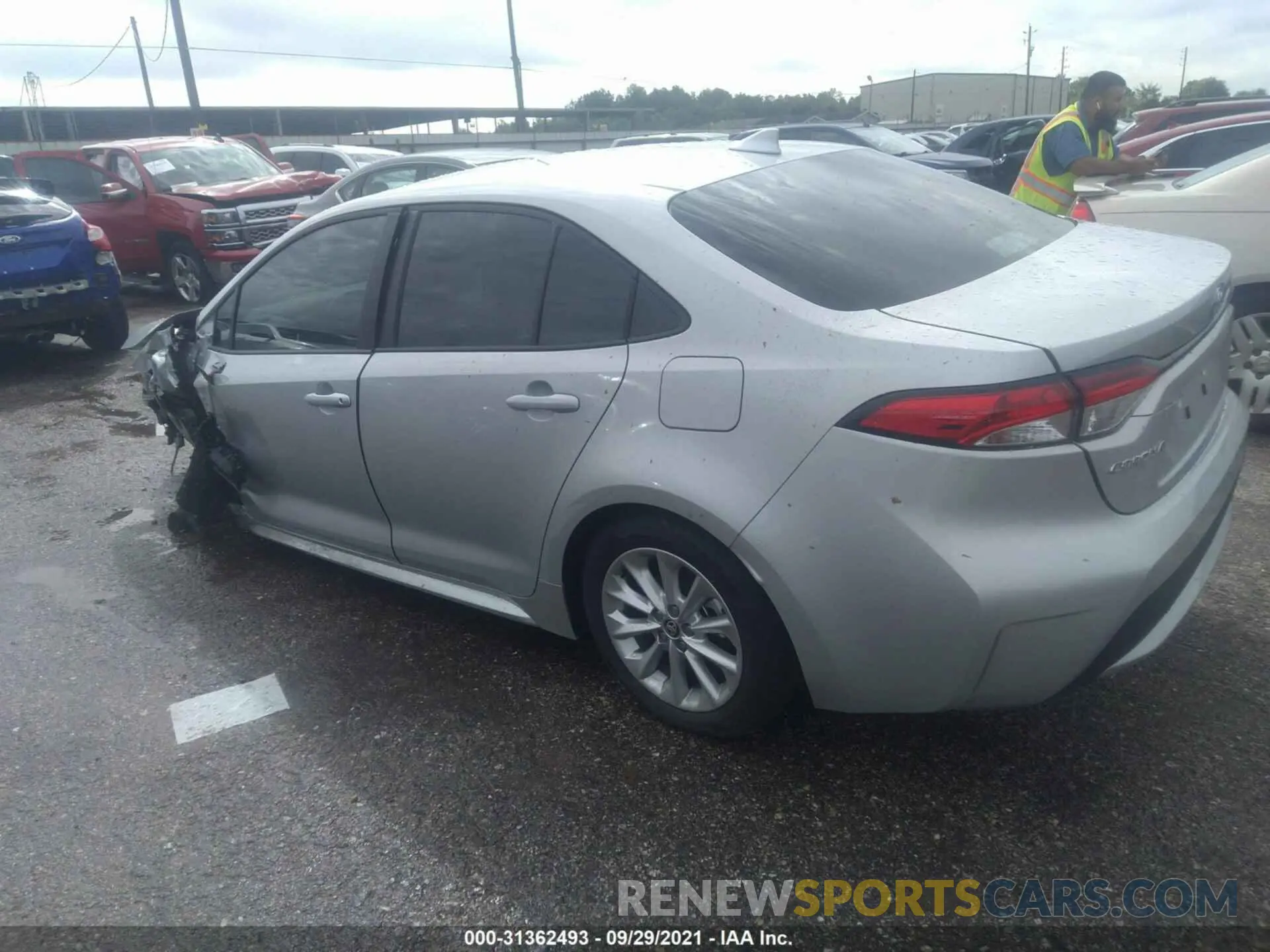 3 fotografías del automóvil dañado 5YFVPMAE5MP265494 TOYOTA COROLLA 2021