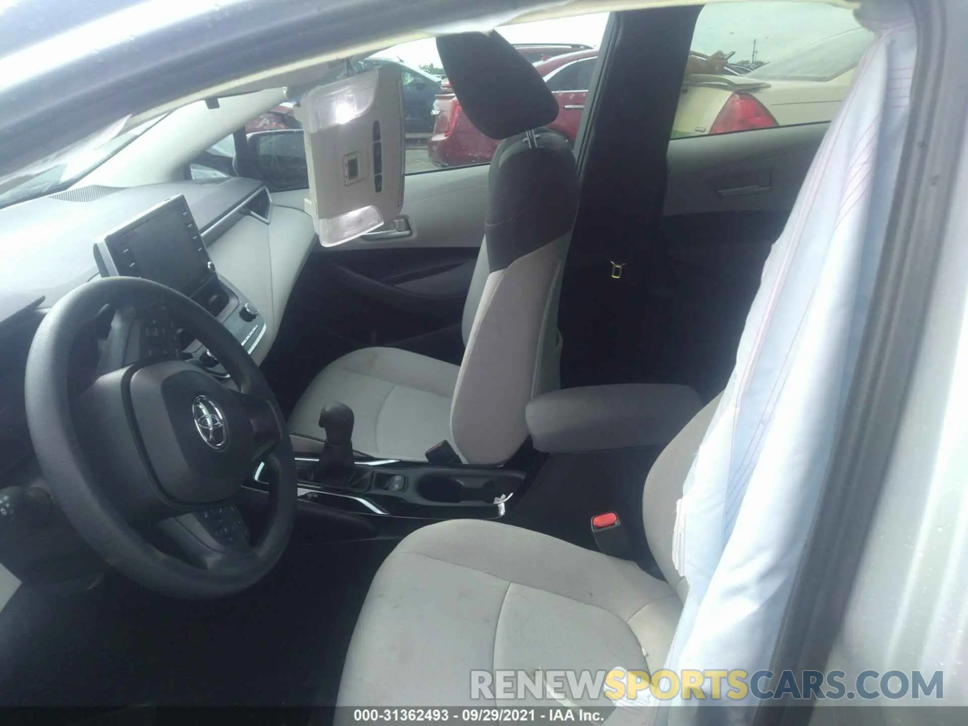 5 fotografías del automóvil dañado 5YFVPMAE5MP265494 TOYOTA COROLLA 2021