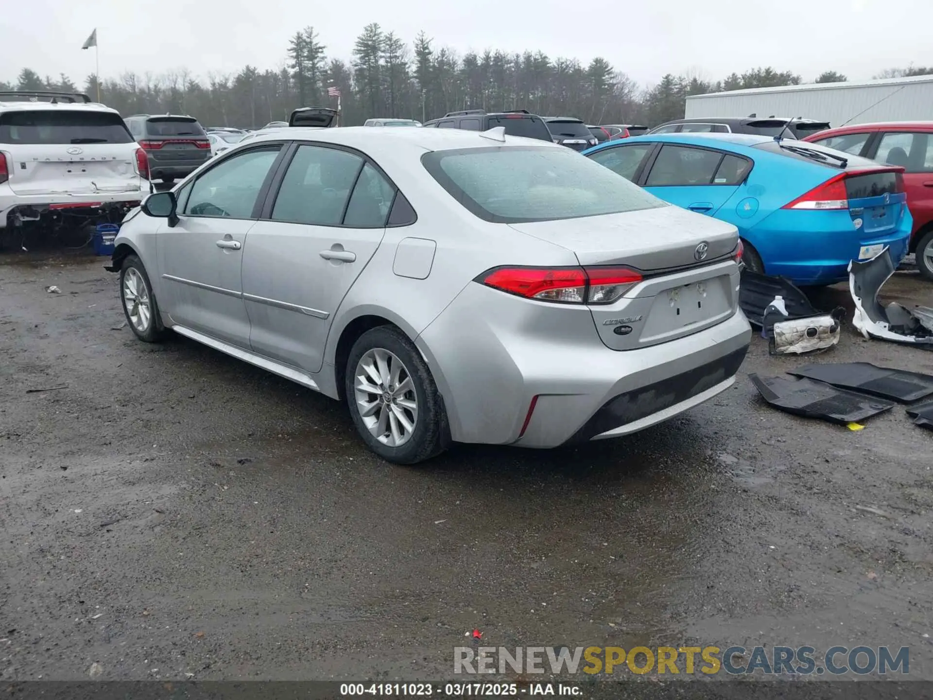 3 fotografías del automóvil dañado 5YFVPMAE5MP266547 TOYOTA COROLLA 2021