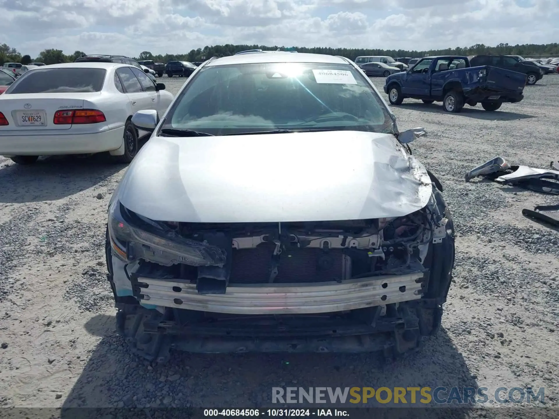 13 fotografías del automóvil dañado 5YFVPMAE7MP224204 TOYOTA COROLLA 2021