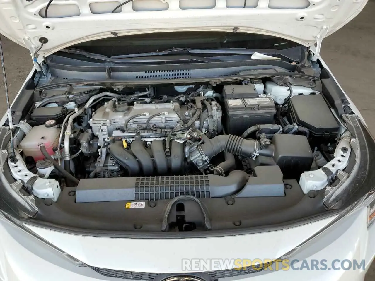 12 fotografías del automóvil dañado 5YFVPMAE9MP178326 TOYOTA COROLLA 2021