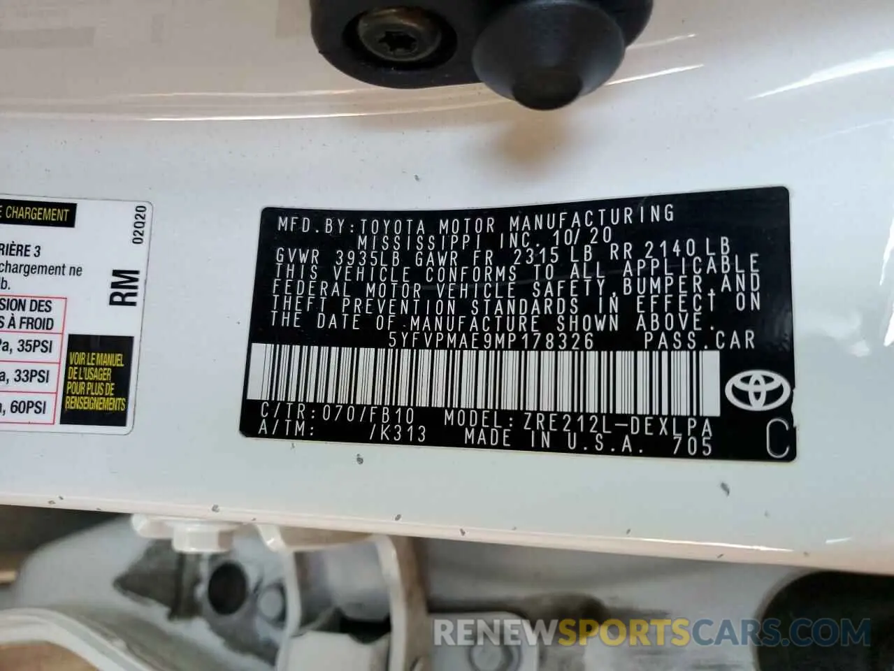 14 fotografías del automóvil dañado 5YFVPMAE9MP178326 TOYOTA COROLLA 2021
