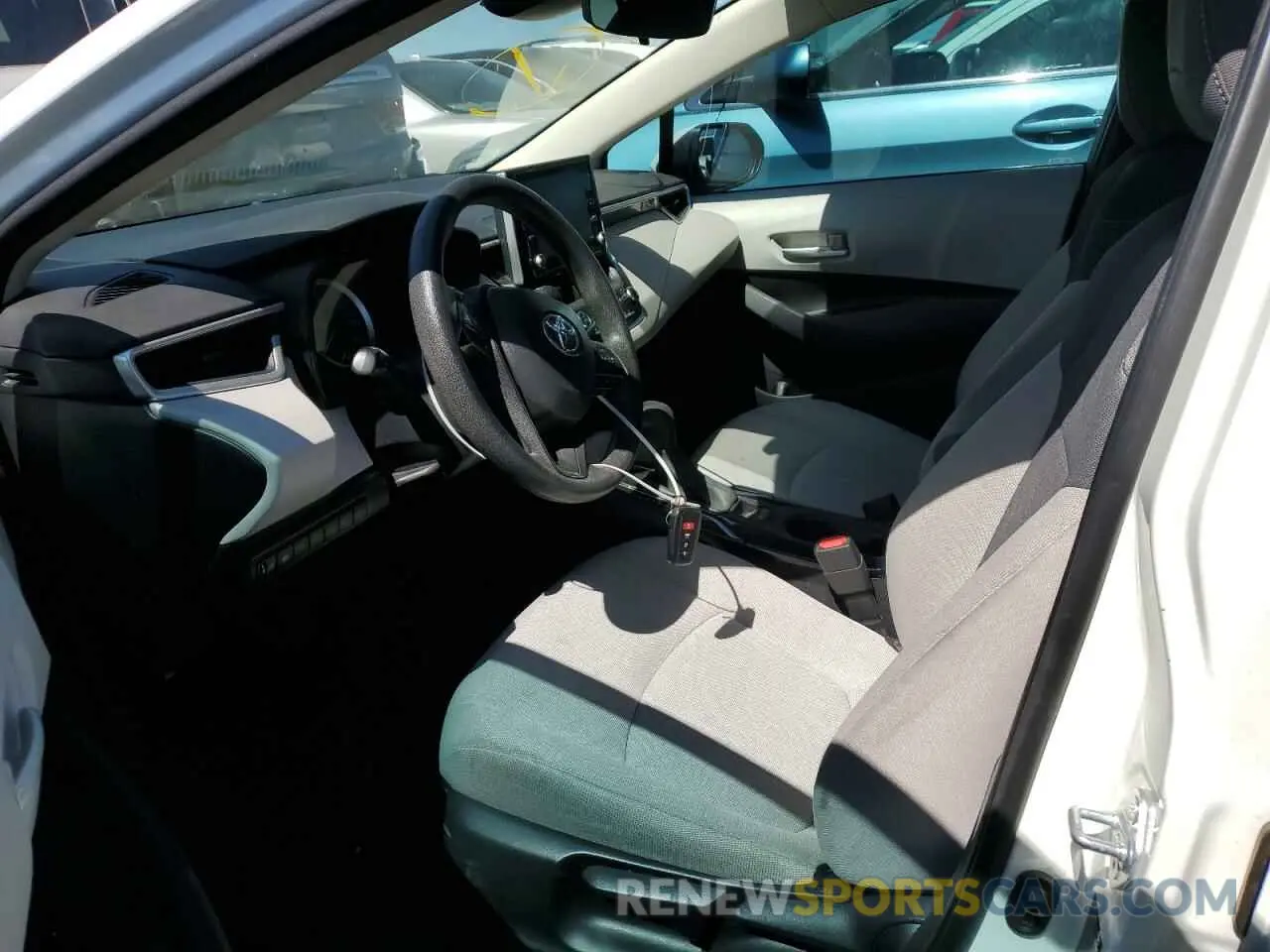 7 fotografías del automóvil dañado 5YFVPMAE9MP178326 TOYOTA COROLLA 2021