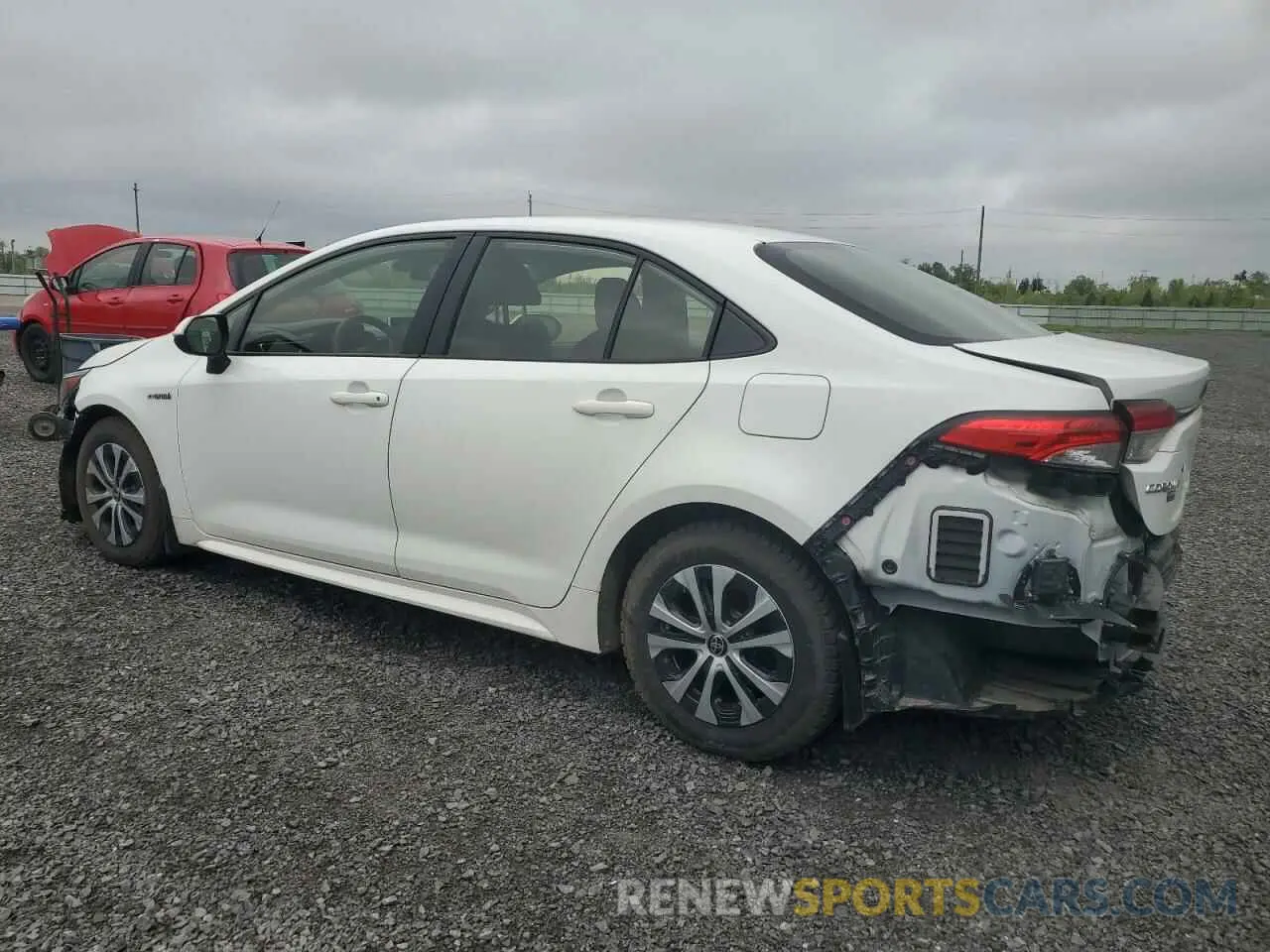 2 fotografías del automóvil dañado JTDBBMBE7MJ036318 TOYOTA COROLLA 2021