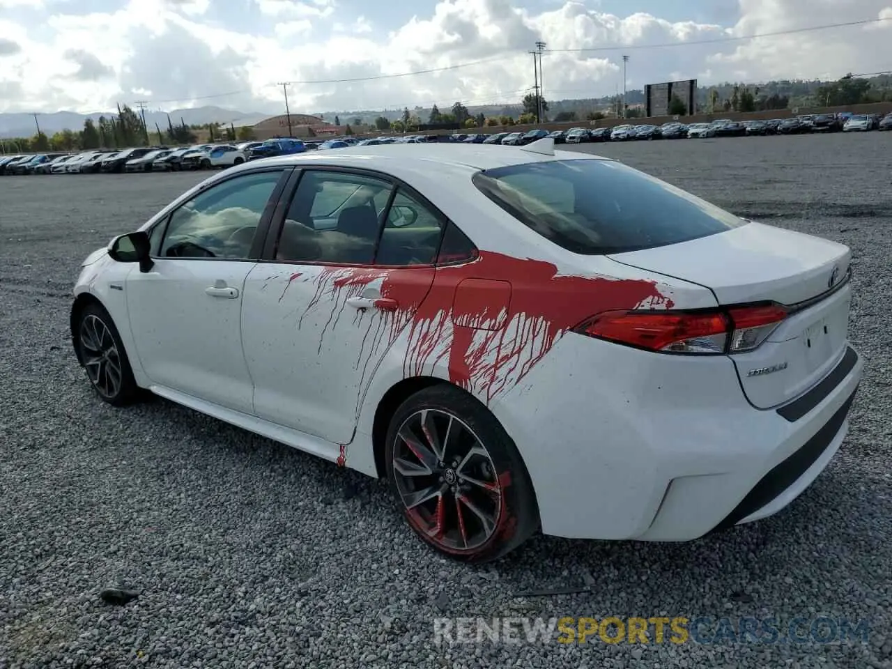 2 fotografías del automóvil dañado JTDEAMDE0MJ009040 TOYOTA COROLLA 2021
