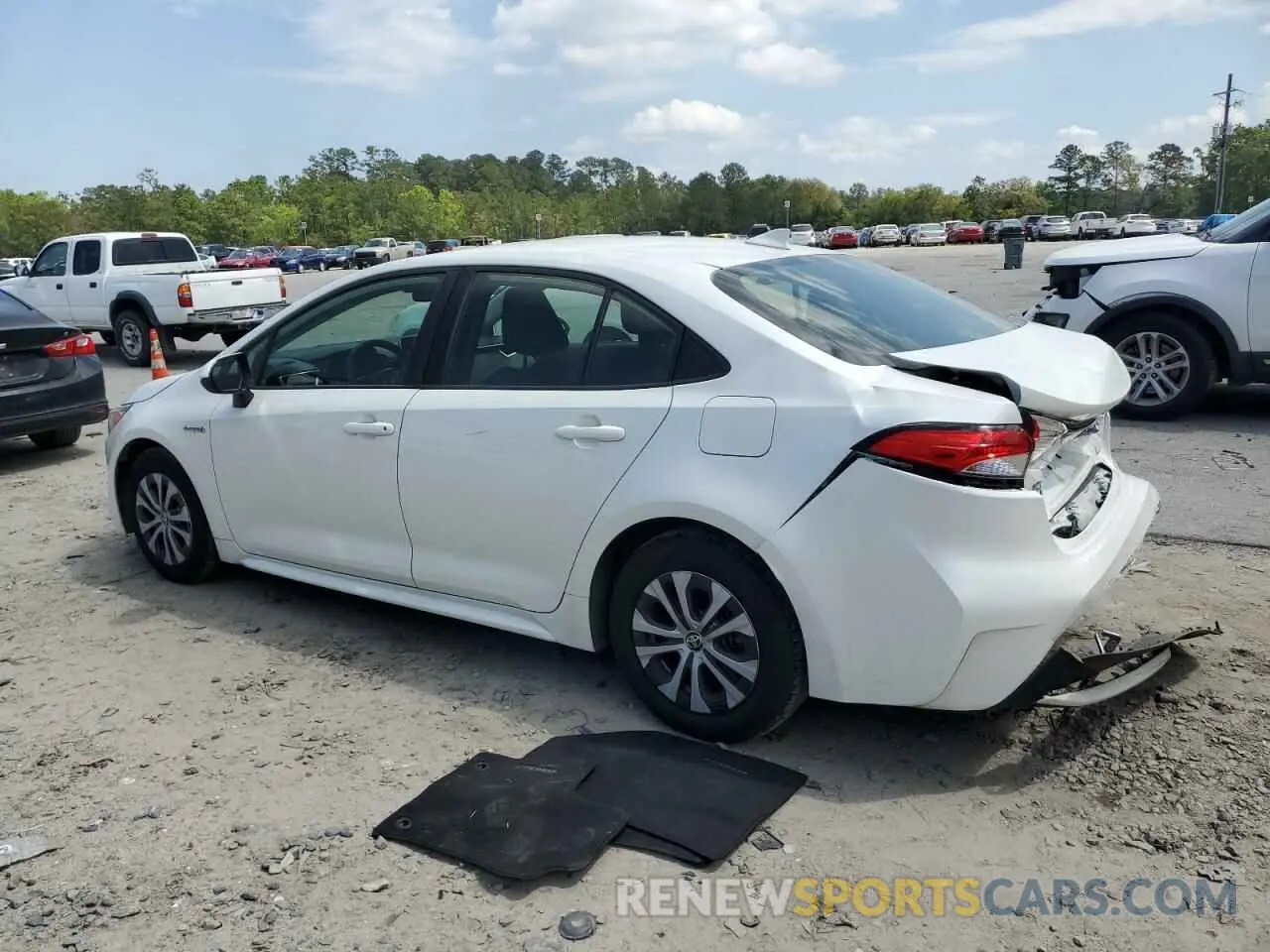 2 fotografías del automóvil dañado JTDEAMDE0MJ017526 TOYOTA COROLLA 2021