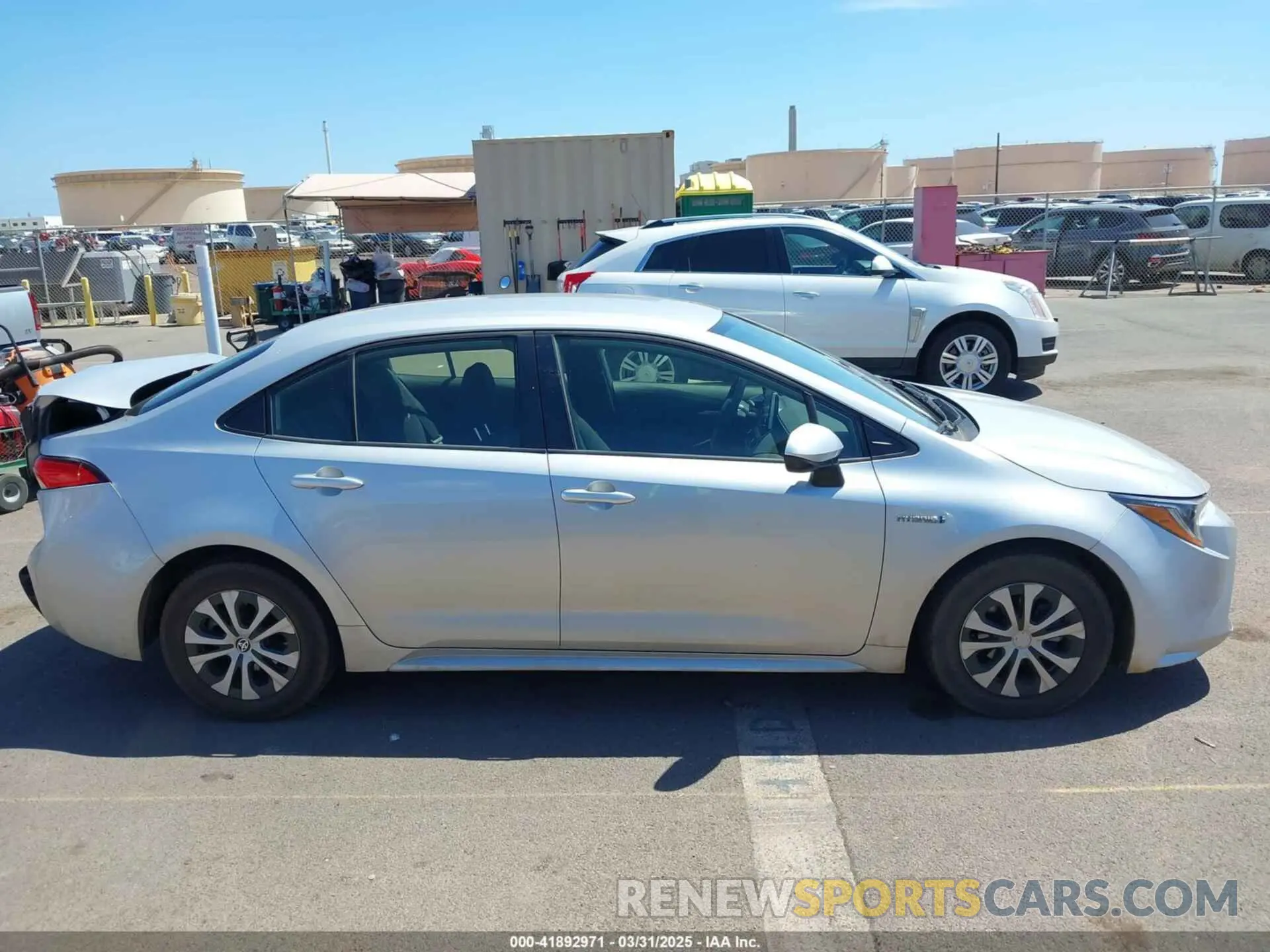 13 fotografías del automóvil dañado JTDEAMDE0MJ025075 TOYOTA COROLLA 2021
