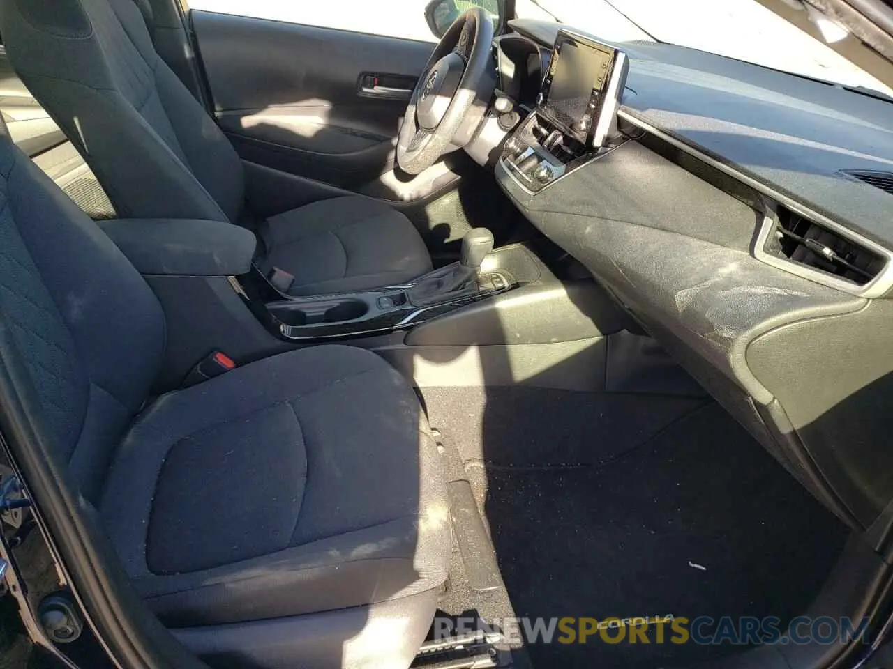 5 fotografías del automóvil dañado JTDEAMDE0MJ026405 TOYOTA COROLLA 2021
