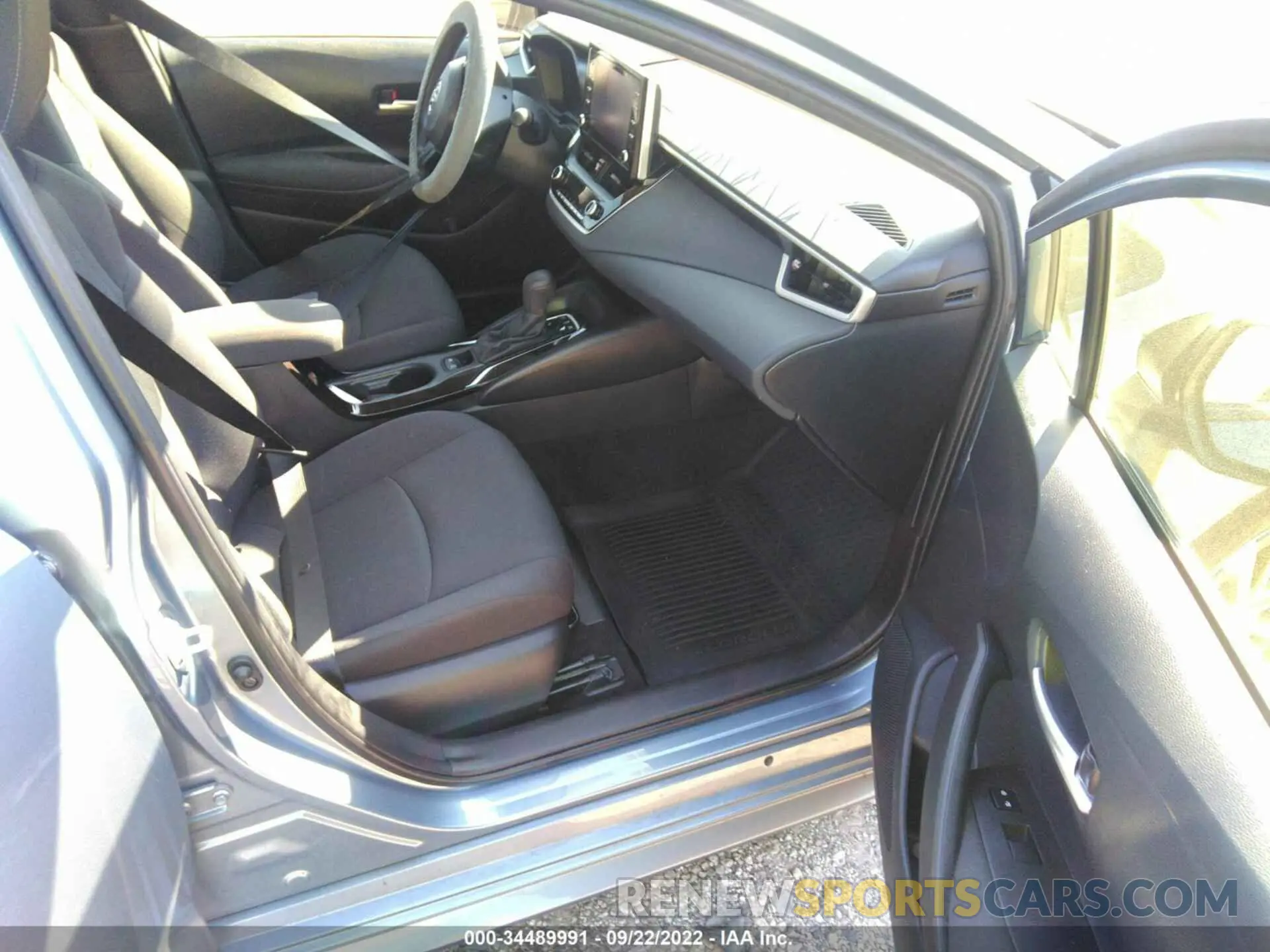 5 fotografías del automóvil dañado JTDEAMDE0MJ028591 TOYOTA COROLLA 2021