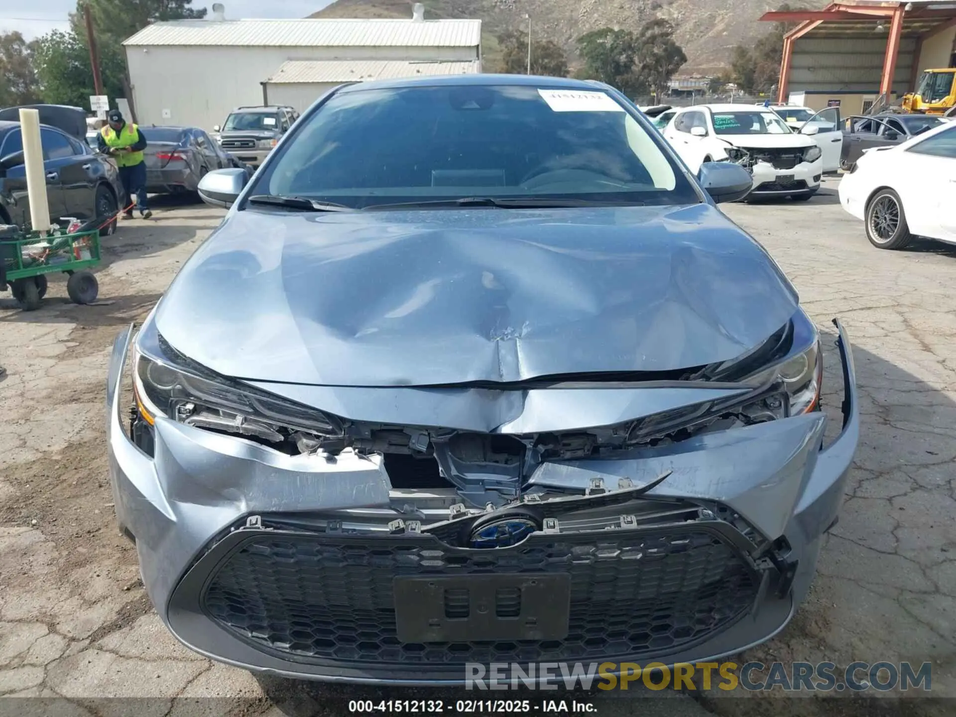 12 fotografías del automóvil dañado JTDEAMDE0MJ033029 TOYOTA COROLLA 2021